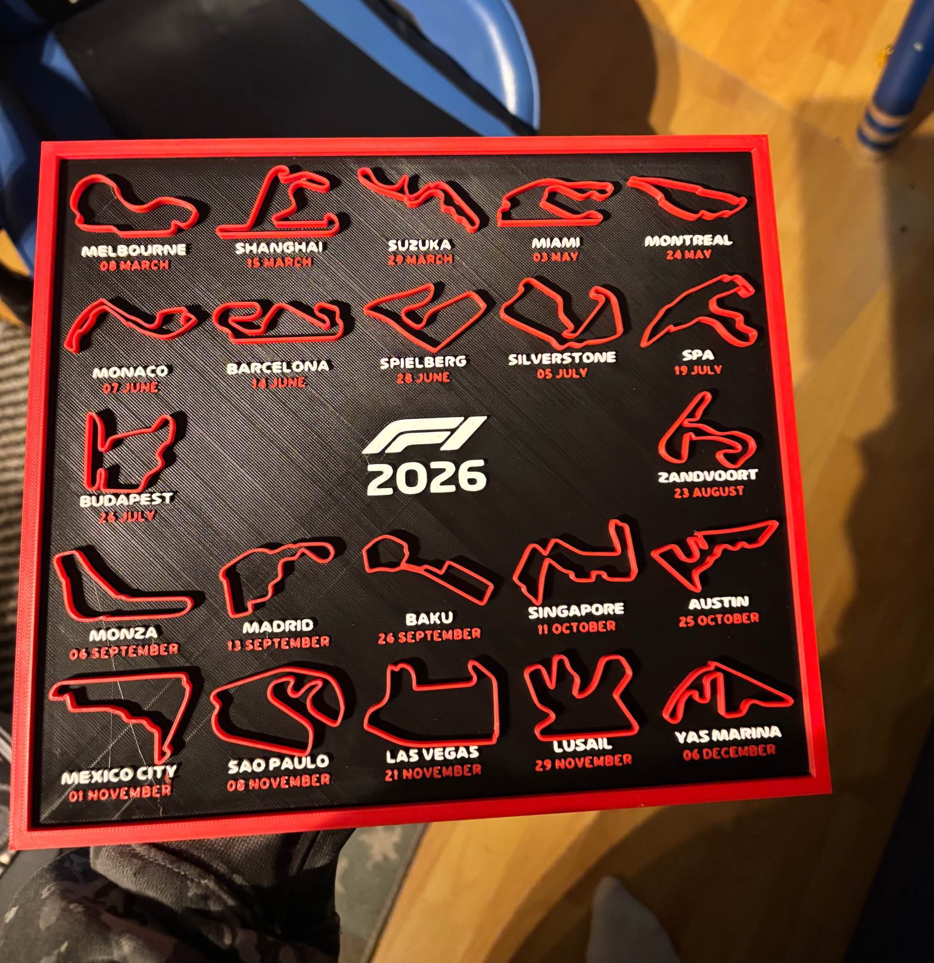 F1 2026 Circuit Calendar – 3D Printed Desk Display for Motorsport Fans