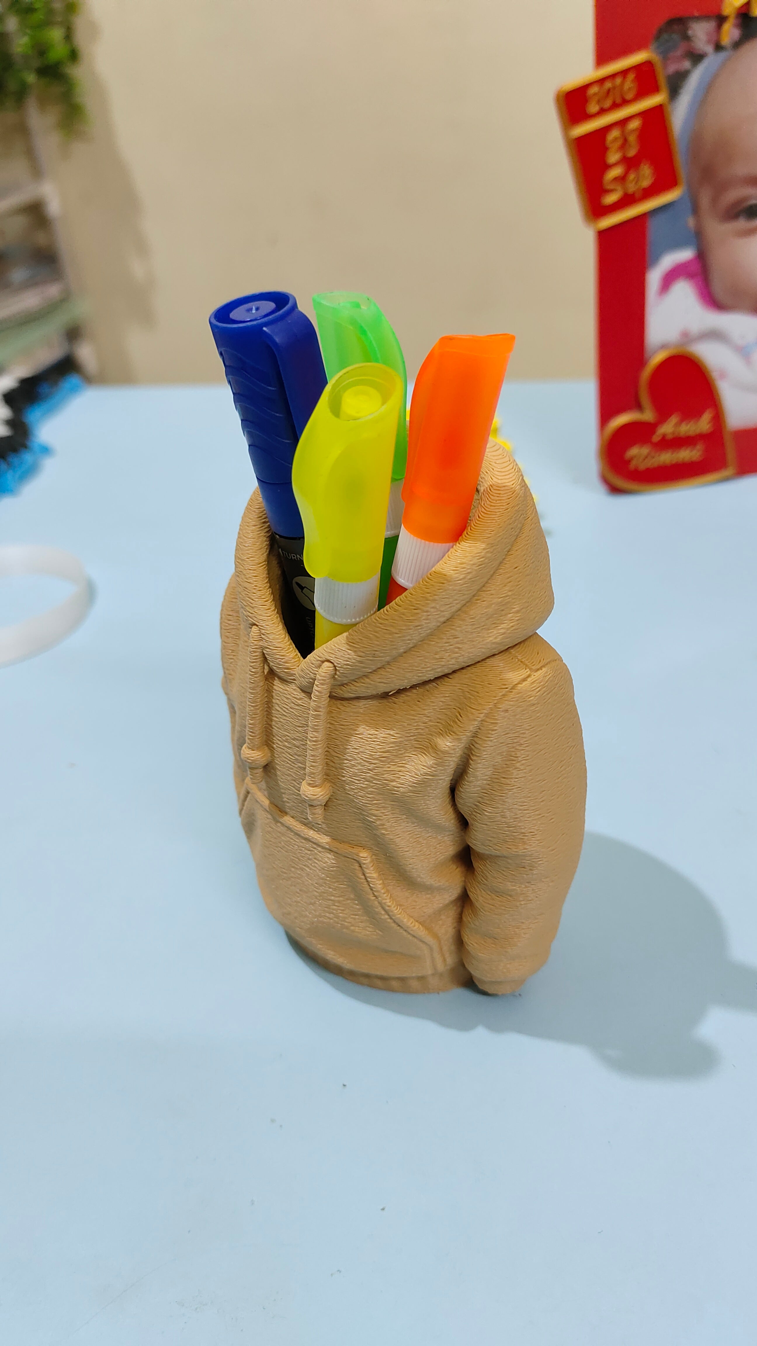 Hoodie Pen Holder – Unique 3D Printed Desk Organizer